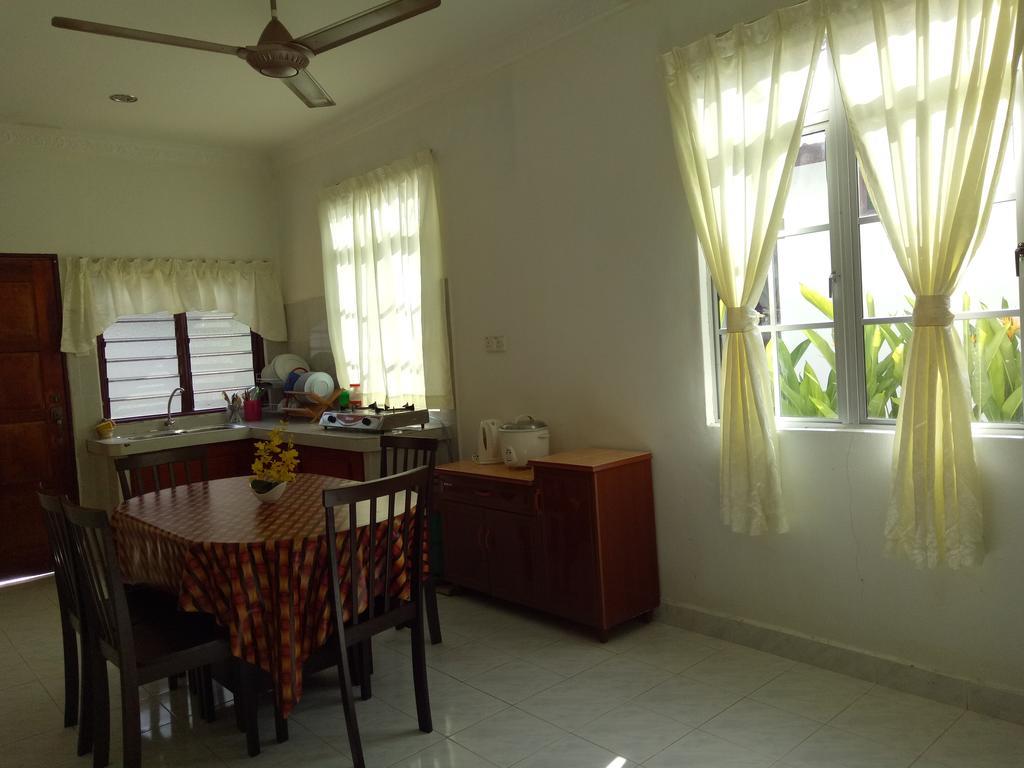 Nas Villaria Langkawi Pantai Cenang  Exteriör bild