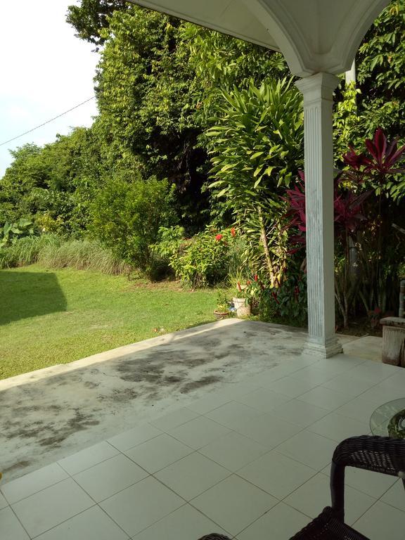 Nas Villaria Langkawi Pantai Cenang  Exteriör bild